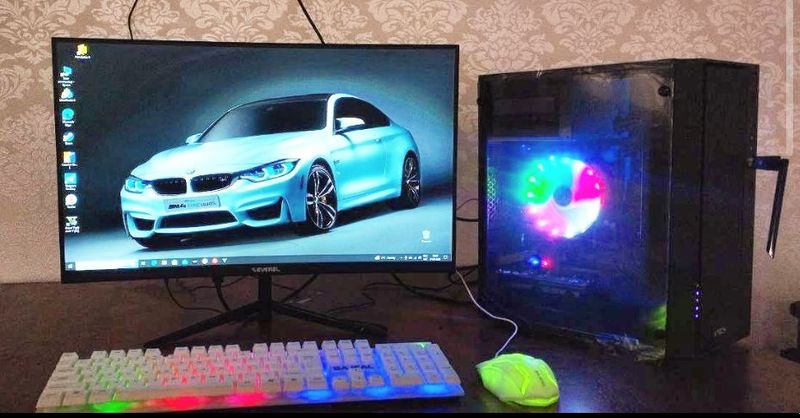 Komputer sotiladi, Zttech Komputer sotiladi, Zttech