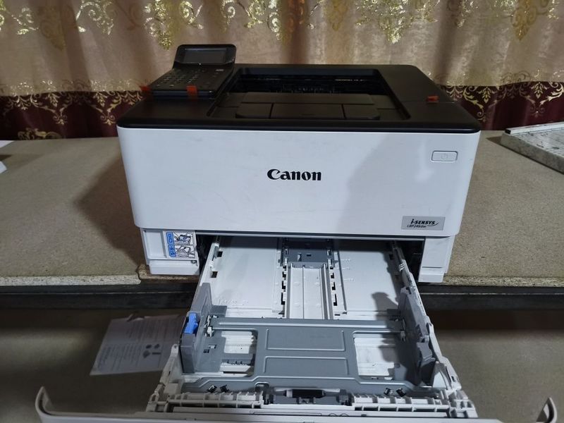 Printer Canon lbp246 Printer Canon lbp246