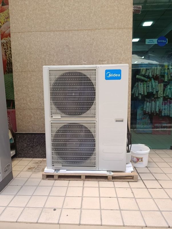 Продаётся кондиционер Midea 60