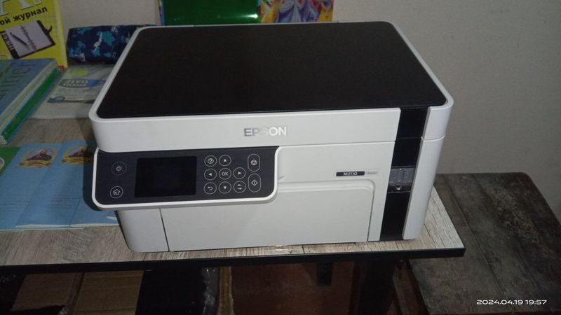 Epson M2110holati chotki aybiyuq