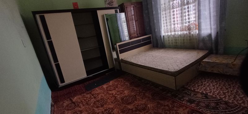 Splaniy shkaf komplekt sotiladi
