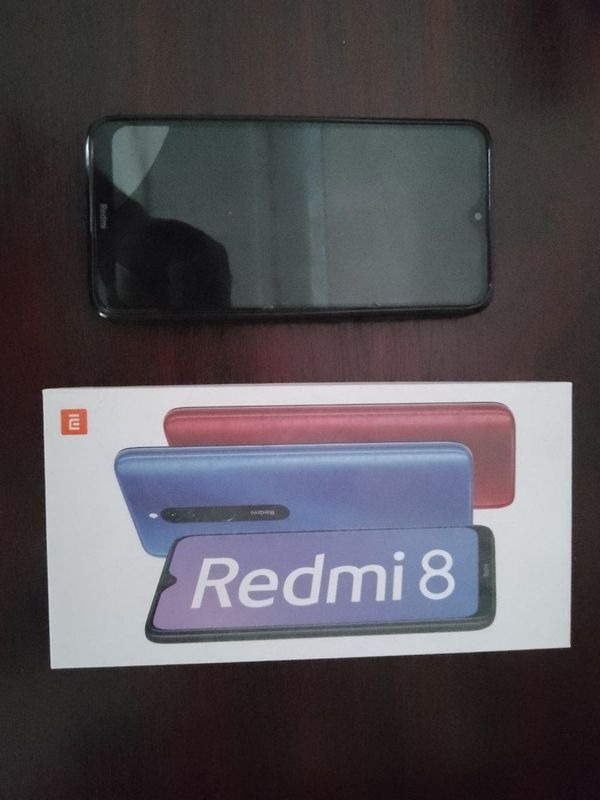 Redmi 8 qora ranli