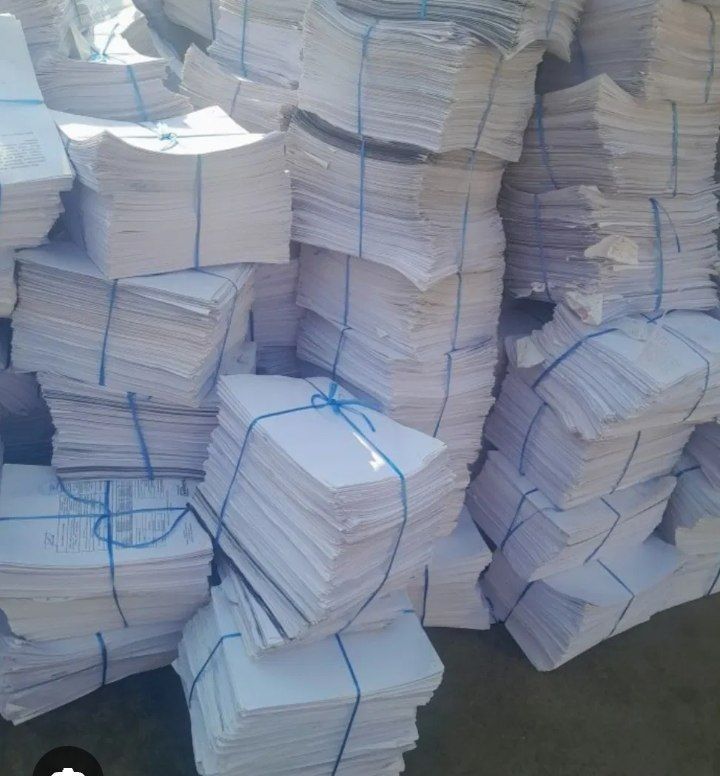 Oq qogoz list olamiz. Buxoro shahar bo'ylab Oq qogoz list olamiz. Buxoro shahar bo'ylab