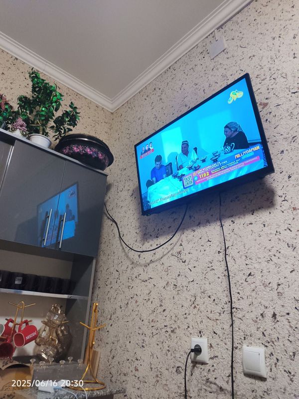 Samsung 32 televizir sotiladi Samsung 32 televizir sotiladi