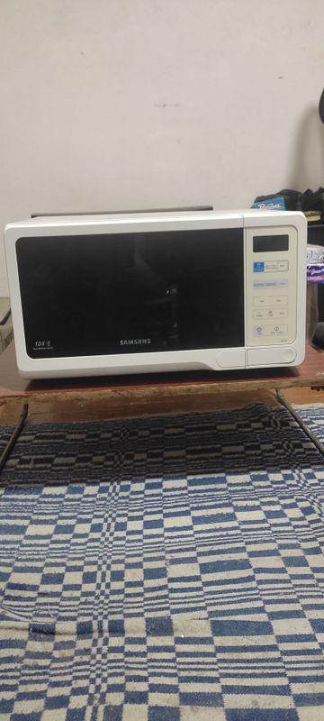 Микроволновка Samsung Микроволновка Samsung