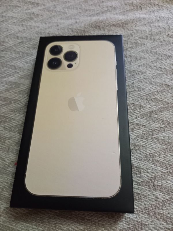 IPHONE 13 PRO MAX sotiladi idial. IPHONE 13 PRO MAX sotiladi idial.