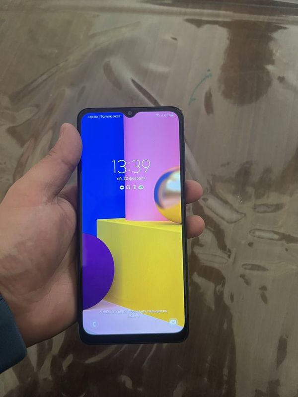 продается samsung a12 64/4