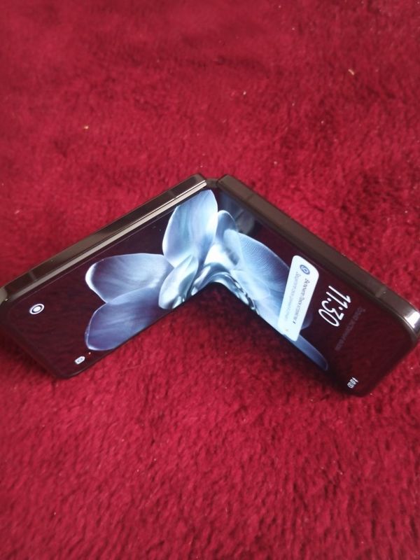 Xiaomi mix flip so Xiaomi mix flip so