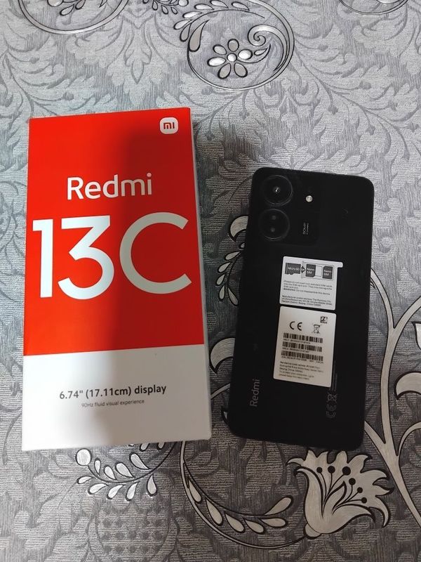 Reddit 13 c 256 gb Reddit 13 c 256 gb