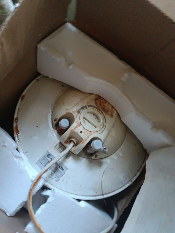 Ariston sotiladi Ariston sotiladi