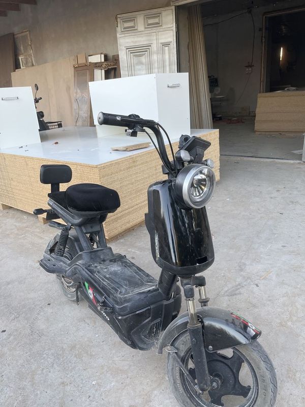 Elektira mapet ideal xolatda katta akumlaytor 4 ta