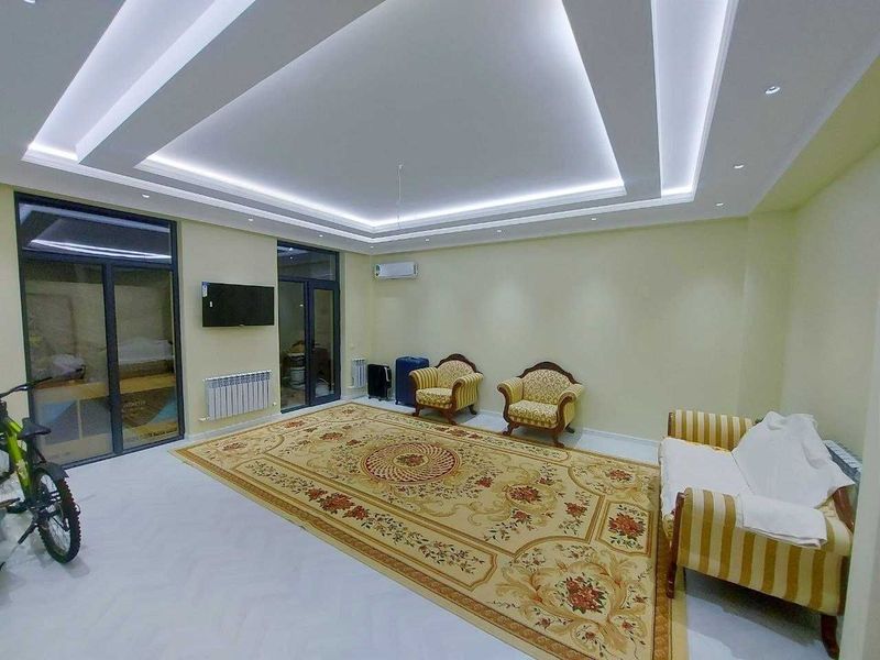 квартира 1в2/Мирабад/Ойбек/Ойбек метро/ 304*