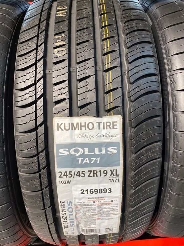 Kumho TA71 245/45R19 Kumho TA71 245/45R19