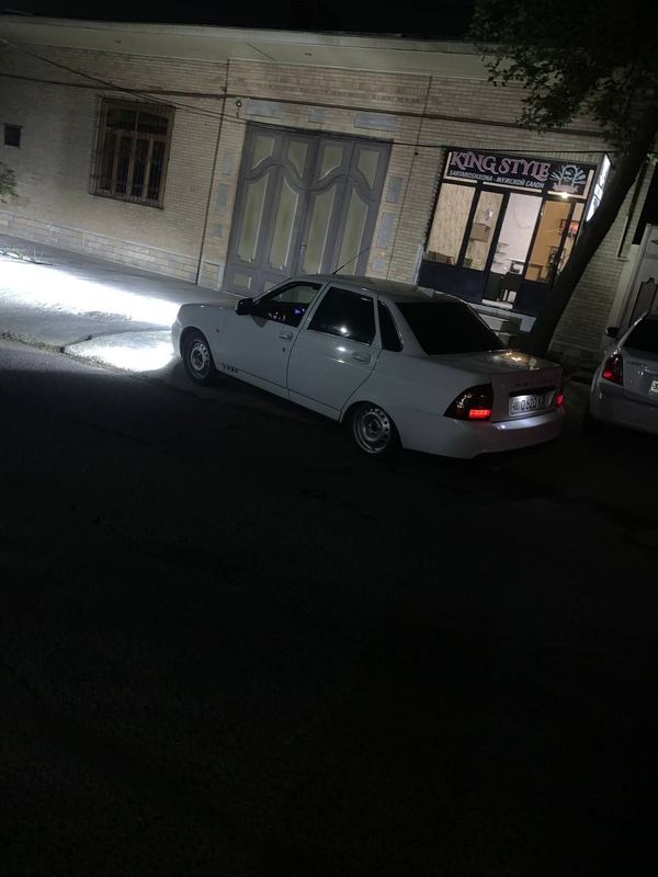 Приора 2 срочно продам Приора 2 срочно продам
