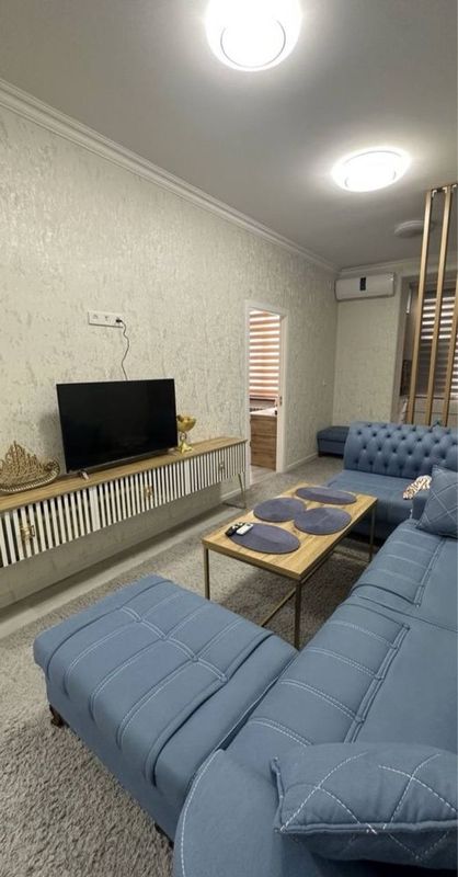 Саламатина Яккасарой новастройка 3 ком 5 этаж 10 этажка все ест