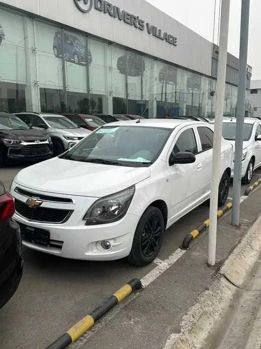 Chevrolet Cobalt Naxtga va Nasiyaga beramiz