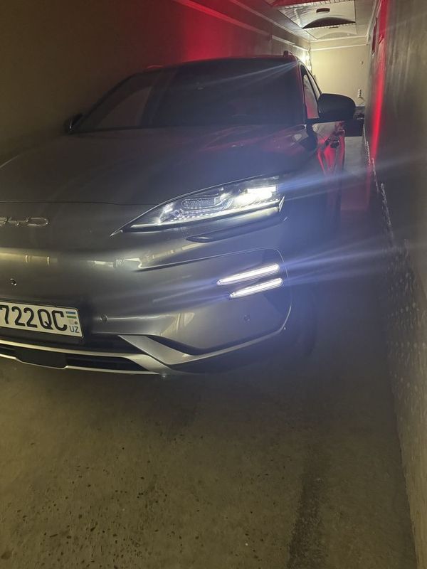 Byd Champion 605 smart edition Fulll Kraska toptoza 10.000km probek Byd Champion 605 smart edition Fulll Kraska toptoza 10.000km probek