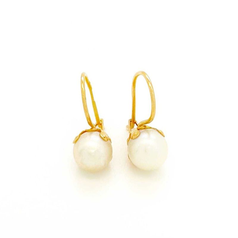 Золотые серьги в стиле Mikimoto Золотые серьги в стиле Mikimoto