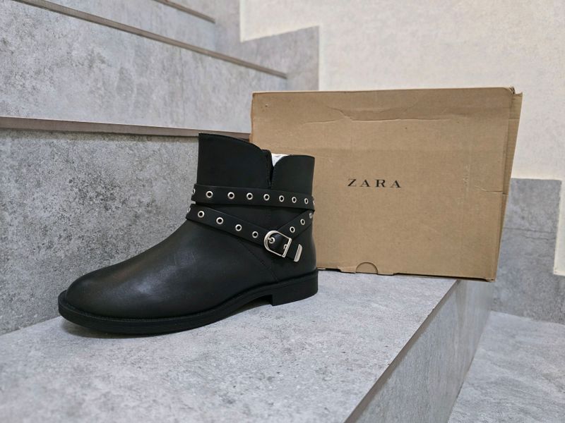 Продам осенние сапожки для девочки ZARA, 34 размер