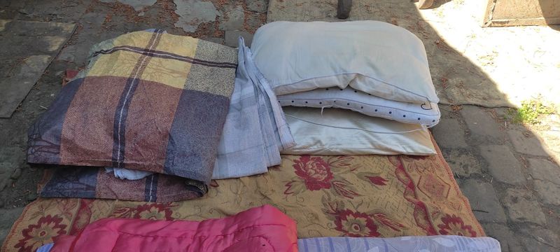 Одеяло простены покрывало подушки Одеяло простены покрывало подушки