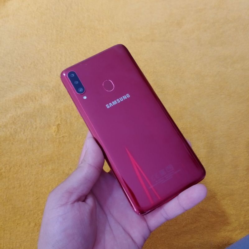 Samsung A20s srochna sotiladi Samsung A20s srochna sotiladi