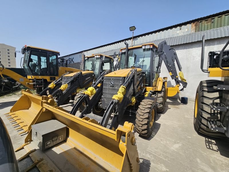 Экскаватор погрузчик xcmg xc870hk Экскаватор погрузчик xcmg xc870hk