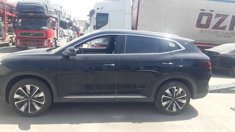 BYD Song Smart Drive новые без пробега. Оформление на имя покупателя BYD Song Smart Drive новые без пробега. Оформление на имя покупателя