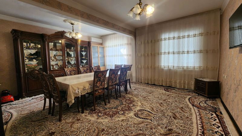 Срочно продаётся 4х комнатная квартира, на Карасу Срочно продаётся 4х комнатная квартира, на Карасу