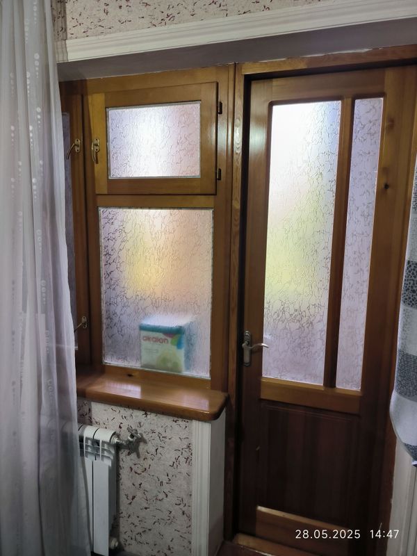 Продается Рама и двери Продается Рама и двери