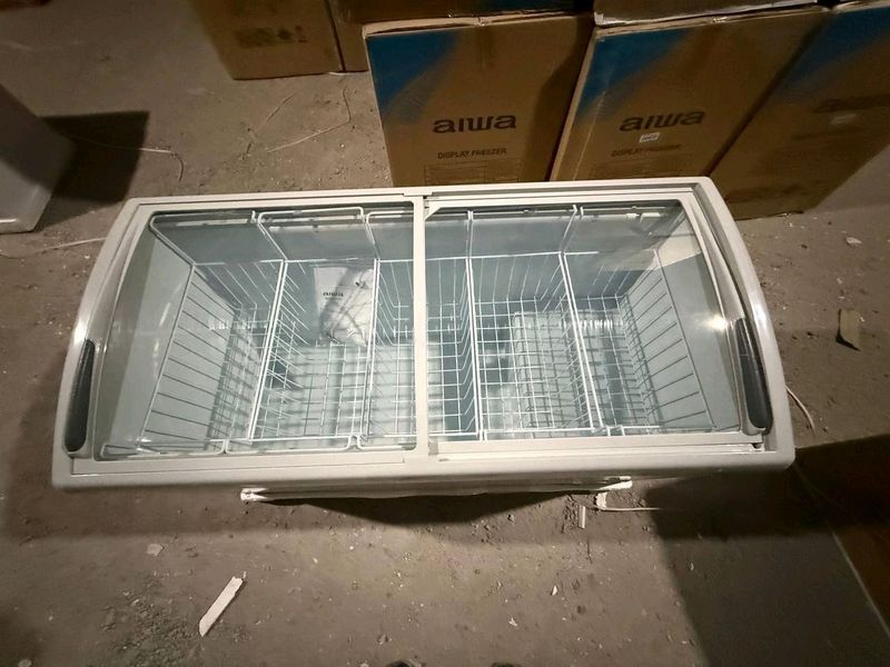 Морозилка Aiwa 318L inverter