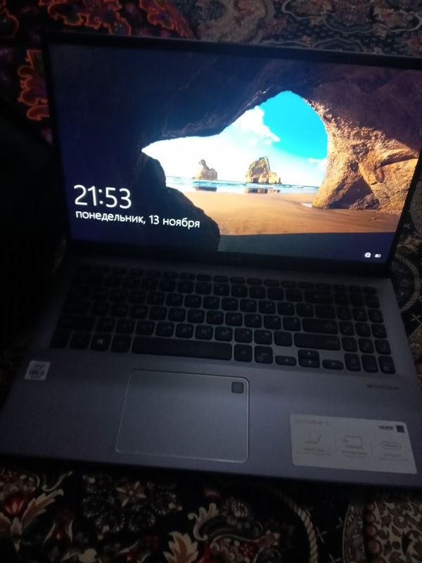 Noutbuk ASUS Vivobook 15