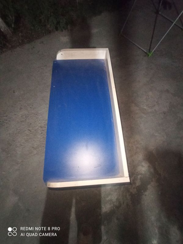 Bolalar uchun parta Bolalar uchun parta