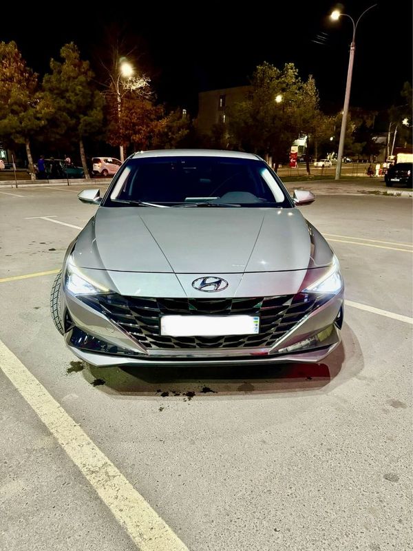 Hyundai Elantra 1.6