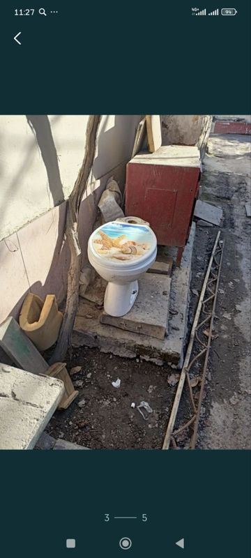 Унитаз без бачка Унитаз без бачка