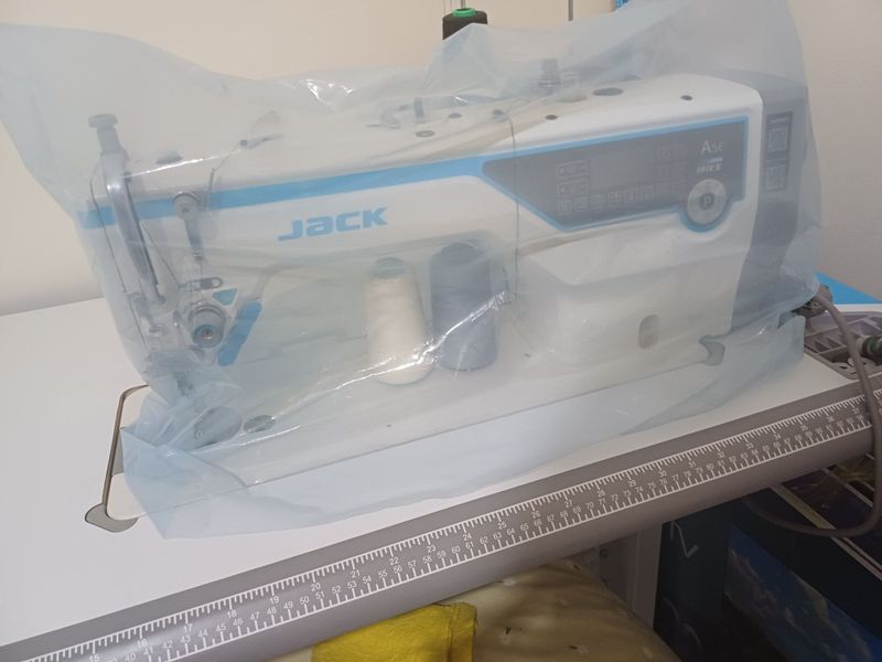 JACK A5E tikuv mashinasi