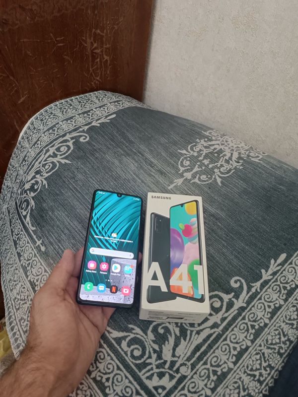 Samsung A 41 4/64