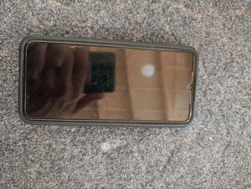 Redmi 9A telefon sotiladi Redmi 9A telefon sotiladi
