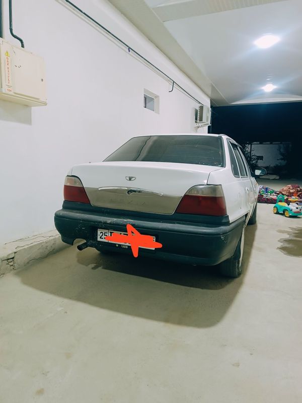 Daewoo Nexia 1 Srochniy sotiladi Daewoo Nexia 1 Srochniy sotiladi