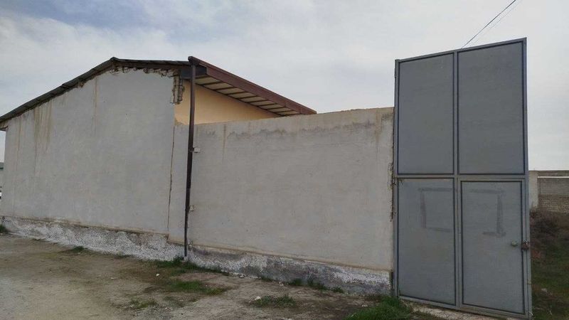 Avtomobillarni saqlash va ochiq avto turargoh binosi Avtomobillarni saqlash va ochiq avto turargoh binosi