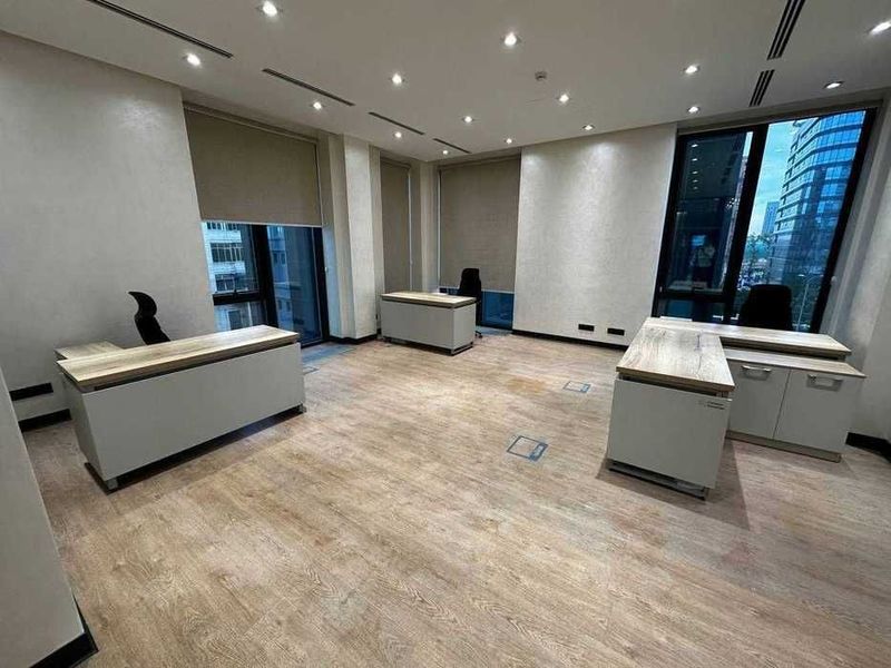 Офис 56м² в БЦ, Юнусабад, Ц-2, 5/8 этаж, авторский проект Офис 56м² в БЦ, Юнусабад, Ц-2, 5/8 этаж, авторский проект