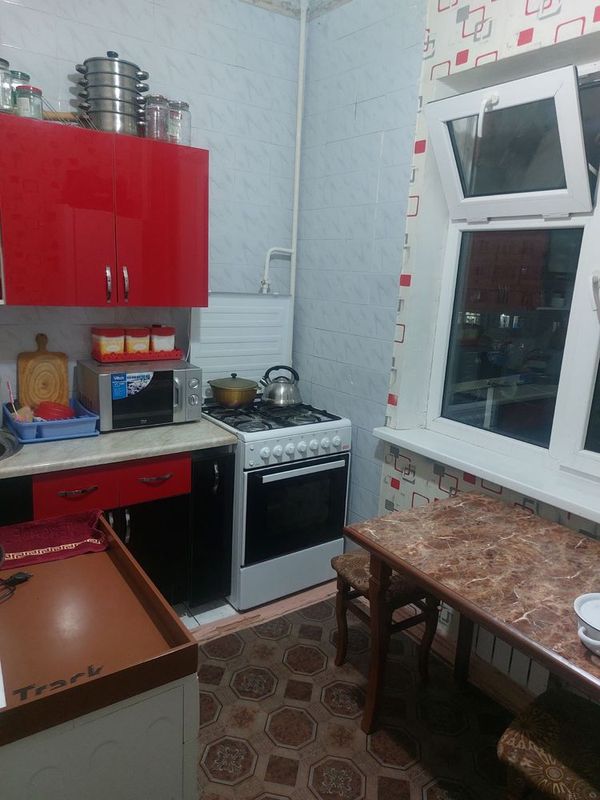 Срочно сдам 1/4/4 на Кадышева Срочно сдам 1/4/4 на Кадышева