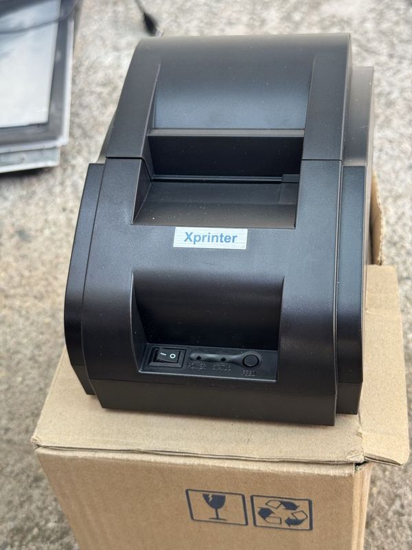Xprinter новый не пользовались, коробка документ Xprinter новый не пользовались, коробка документ