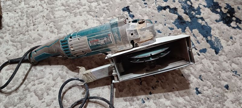 Продам болгарку штроборез 1500w total Продам болгарку штроборез 1500w total
