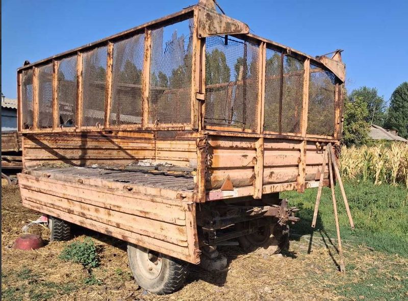 Продам прицеп бортовой