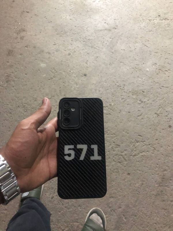 Samsung a14 Xotira.6 128 Qar daq full Aybi yoq Narxi 100$ galishiladi Samsung a14 Xotira.6 128 Qar daq full Aybi yoq Narxi 100$ galishiladi