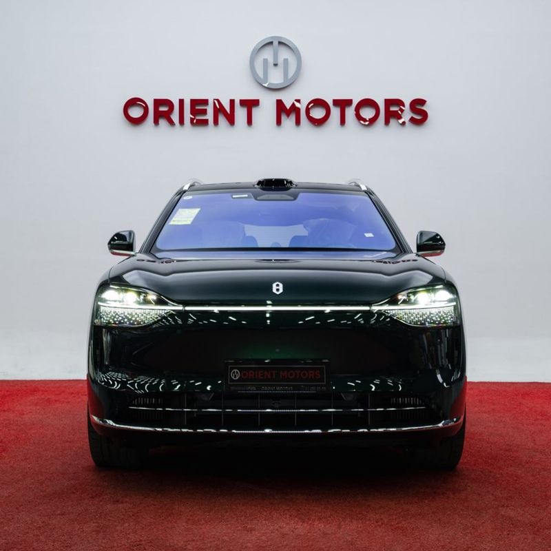 Seres Aito M9 Max 4 WD (Notariusga Tayyor) Seres Aito M9 Max 4 WD (Notariusga Tayyor)