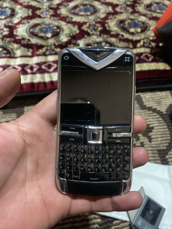 Vertu original bez karobka