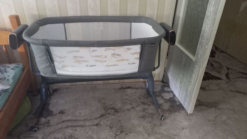 Продаётся детский люлька, матрас в подарок Продаётся детский люлька, матрас в подарок