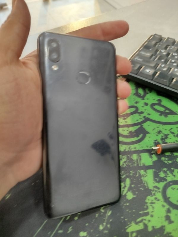 Samsung A10S .