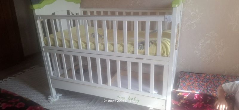 Продаю детский кравать Продаю детский кравать